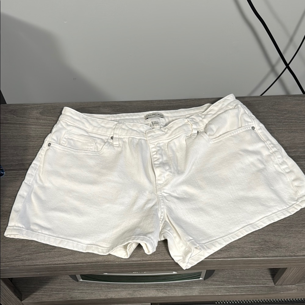 Calvin Klein Women’s White Denim Shorts.